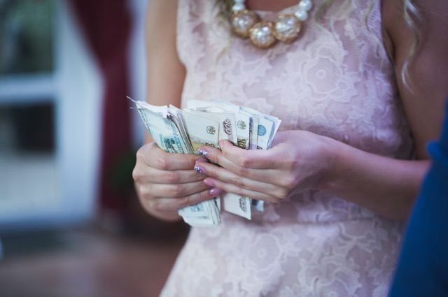 Say ‘I Do’ to Savings: Tips for a Beautiful $5,000 Wedding
